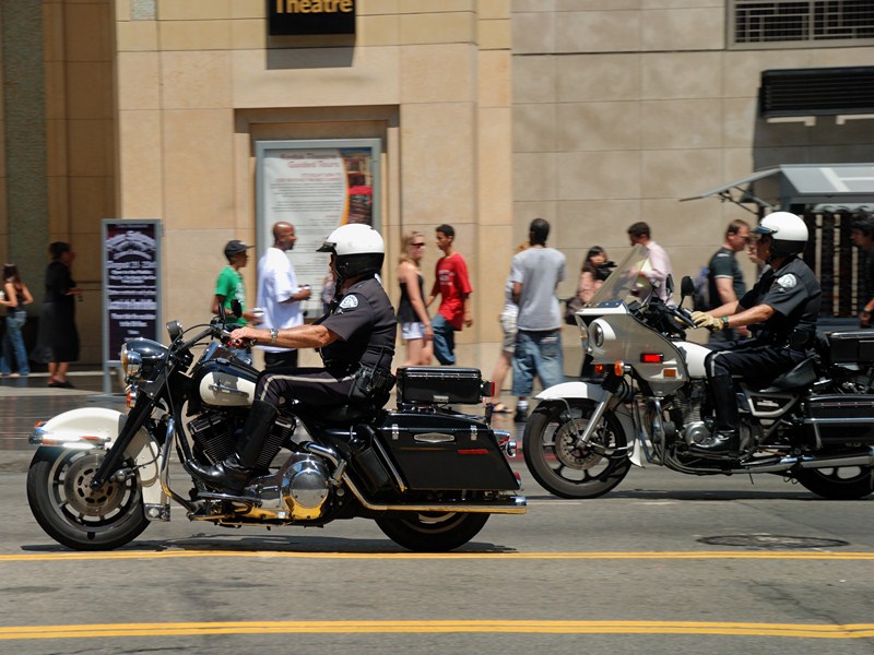 1676 Los Angeles Hollywood Police Cops.jpg